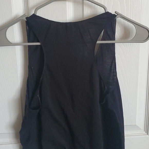 Razor Back Tank - Picture 3 of 3